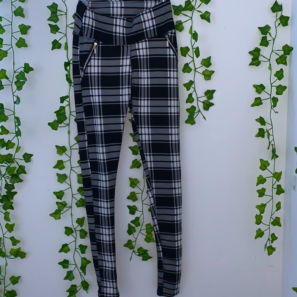 White and Black Plaid Leggings